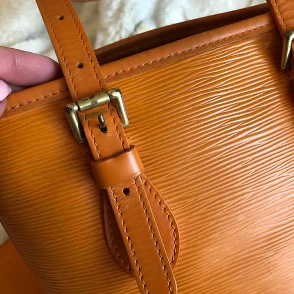 Vintage Louis Vuitton epi bucket bag - Picture 2 of 8